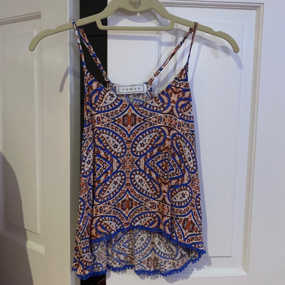 patterned tank